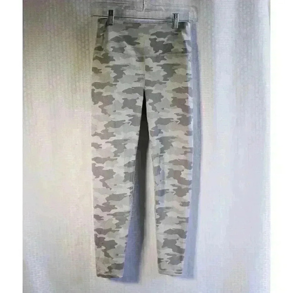 Kyodan Gray Camo Print Leggings Women's Size S Small Petite - Picture 1 of 9